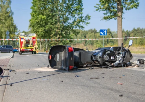 Gleba siedzi w głowie dłużej niż w kościach. Jak skutecznie wrócić na motocykl?
