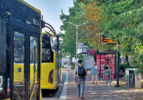 Pasażerowie w Metropolii zmieniają nawyki. Chętniej wybierają dłuższe bilety