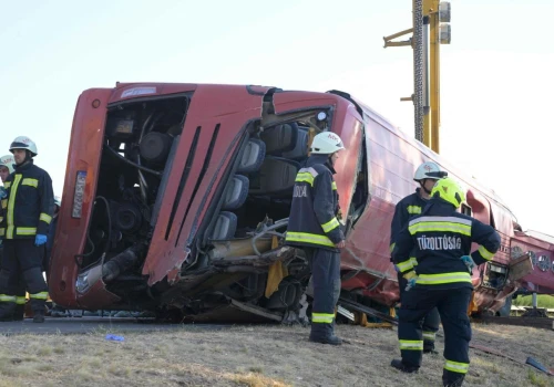 Tragiczny wypadek z udziałem Polaków na Węgrzech. Ujawniono nowe szczegóły o ubezpieczeniu autokaru
