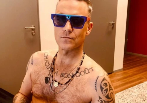 Robbie Williams zobaczył TEN napis w tłumie. Chwilę później zszedł ze sceny