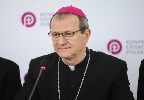 Tragiczna śmierć polskich pielgrzymów. Reaguje przewodniczący Episkopatu