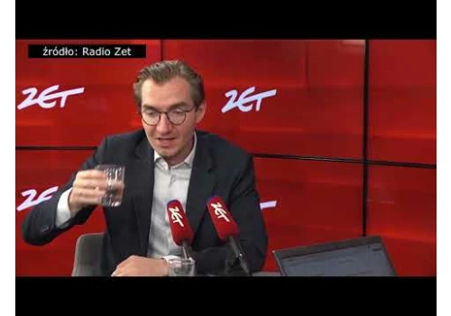 JPII obronił Monte Cassino, Ziemia zasłoniła Ziemianom Słońce, Naddniestrze jest wg Sasina w UE