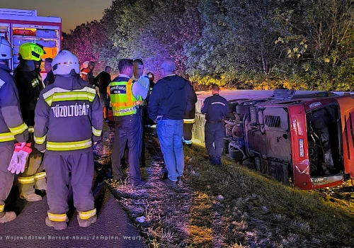12 osób zginęło w katastrofie polskiego autokaru na Węgrzech. Wracali z Medziugorie