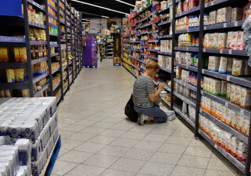Dyskonty tracą swoją tajemnicę. Aż dziwne, że zmiana na etykietach wejdzie dopiero teraz