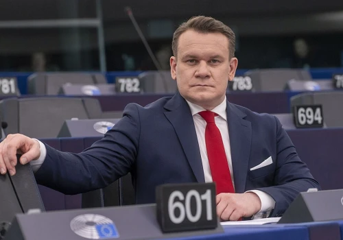 Ambasada Iranu ostro odpowiada Tarczyńskiemu. „Lepiej, aby się pan opamiętał”