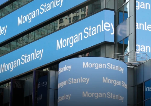 Morgan Stanley wchodzi mocno w kryptowaluty. Doważyli pozycje, kupili spółki krypto i nowy altcoin