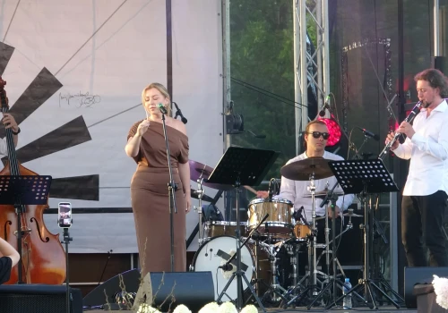 To był wyjątkowy koncert, za sprawą trudnej do powtórzenia scenerii