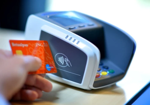 Koniec oligopolu? UE chce walczyć z Visą i Mastercard, by uwolnić USA od ciężaru naszych pieniędzy