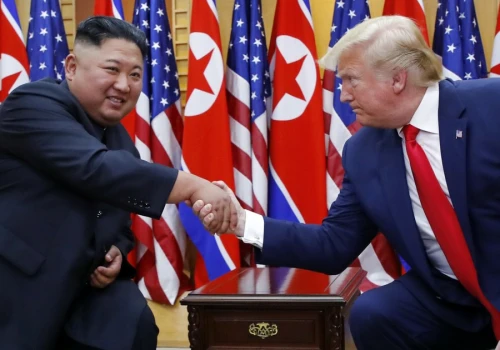Donald Trump ogranicza ćwiczenia z Koreą Płd. 