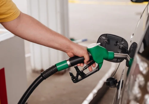 Od dziś niższe ceny paliw. Tyle kosztują benzyna i diesel