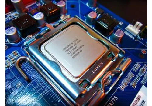 Linux wymaga TSC na x86. Koniec wsparcia najstarszych procesorów