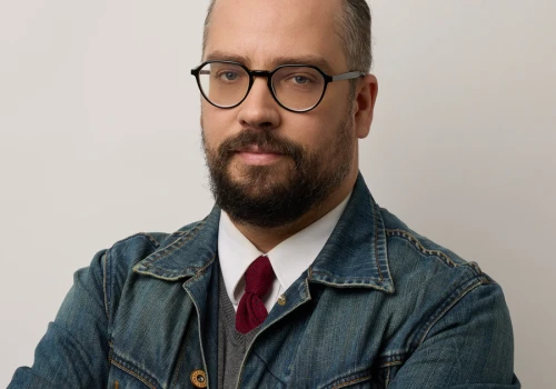 Nie tylko uczelnie. Niezależne organizacje badawcze i think tanki w polskim systemie nauki