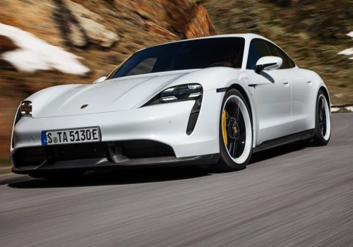 Produkcja Porsche Taycan zakończy się w 2030 roku? W ostatnich latach sprzedaż minimalna