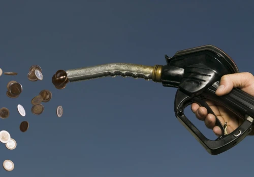 Benzyna i diesel wyraźnie tańsze. CPN znów wszedł w życie