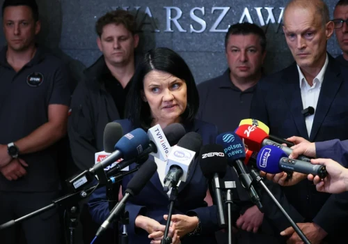 Wypadek autokaru na Węgrzech. Wiceminister zdrowia: Pierwszy transport rannych w poniedziałek wieczorem