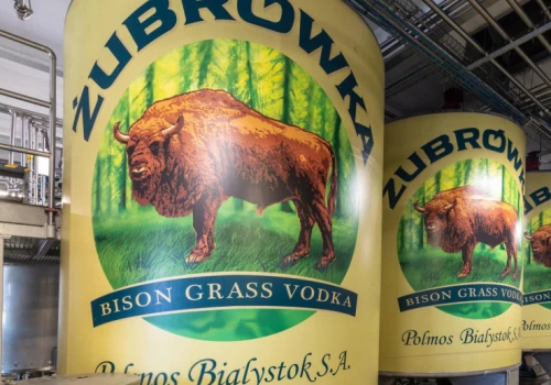 Spór na rynku alkoholi. Sąd zakazał sprzedaży i reklamowania produktu