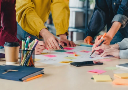 Od pracowni plenerowej do wspólnej rzeźby w przestrzeni Świdnicy. Startują letnie warsztaty dla młodzieży