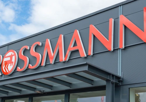 Rossmann daje drugi produkt gratis, czas tylko do środy. W promocji zapachy za nawet 449,99 złotych