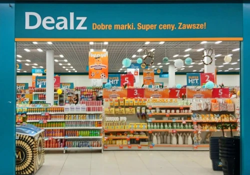 Przestałem chodzić do Dealza. Nie wiem, kiedy to się stało, ale wiem dlaczego