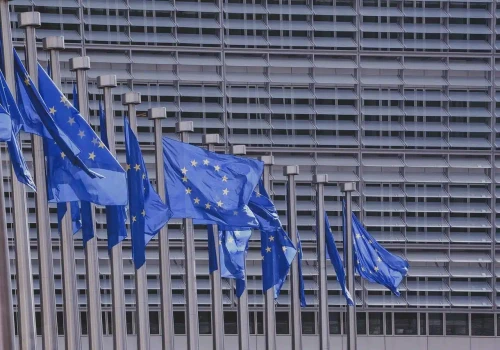 ECB ostrzega przed korektą AI. Europa ma 440 mld euro ekspozycji na Big Tech