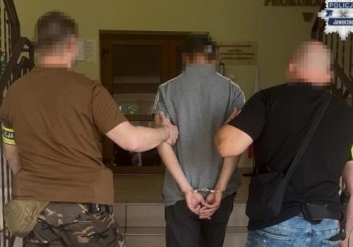 Szokujące zdarzenie! Oblali łatwopalną substancją i podpalili 17-latka!