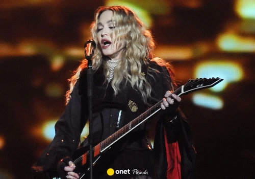 Madonna odwiedziła wielką prawosławną świątynię w Grecji. Helikopterem dotarła do Meteorów