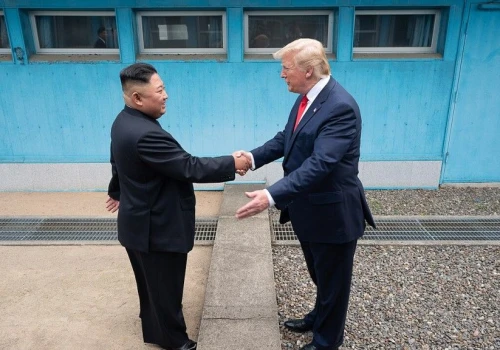 Kim Dzong Un triumfuje? Trump wycofuje siły z manewrów