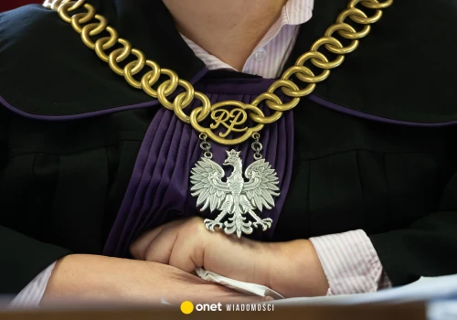 Zamiast orzekać, trafiają do ministerstwa. Delegacji sędziowskich jest coraz więcej