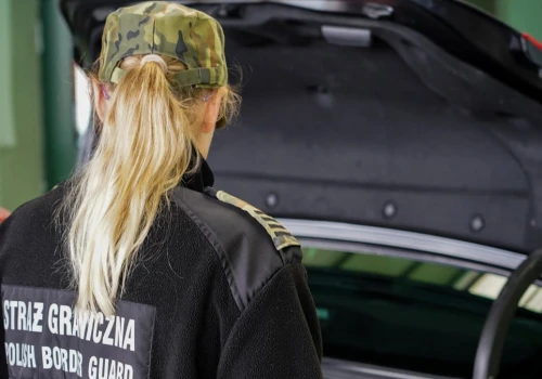 Jechał z Polski do Rosji. W Grzechotkach wyszło na jaw, że 48-latka szuka policja