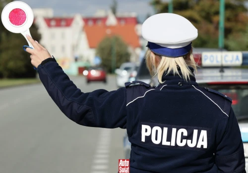 Na koniec wakacji zebrałem wyjątki na drogach S i A. Nie zawsze 120 i 140 km na godz.