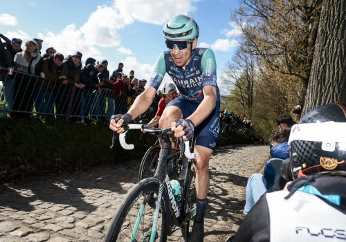 Renewi Tour 2026: Kamil Gradek wraca do ścigania