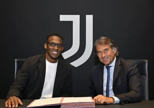 Juventus zapłacił ponad 20 mln euro za stopera. Transfer oficjalny
