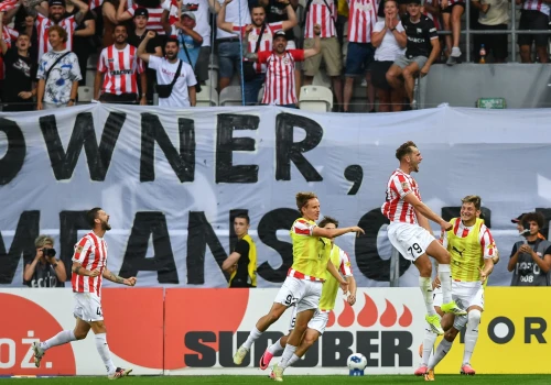 Napastnik na radarze Cracovii. Ostatnio awansował do Bundesligi