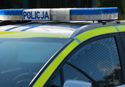 Znaleziono martwego 54-latka. Lekarz nie wykluczył udziału osób trzecich