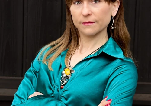 Poznaj prelegentów Seminarium „Filtrowentylacja Przemysłowa”. Prof. Ewa Zender-Świercz o jakości powietrza