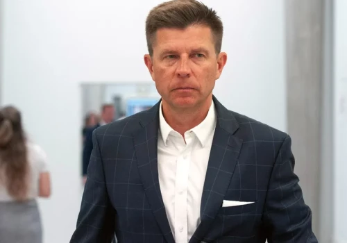 Petru rusza w Polskę. „Ryszard na siłę chce tworzyć coś samemu”
