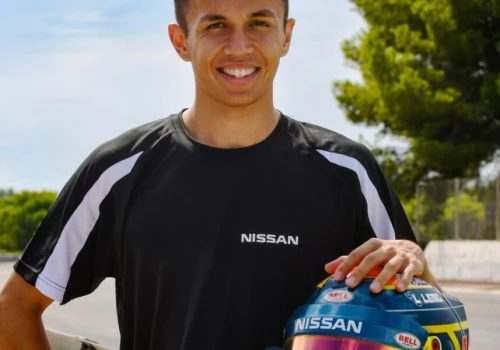 Alex Albon zostaje w Williamsie na 2027 rok. Zespół potwierdził przedłużenie współpracy