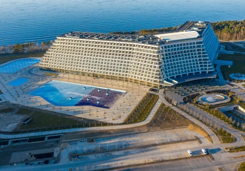 Hotel Gołębiewski w Pobierowie rozpoczyna nowy etap. Jest wniosek o otwarcie prawie 200 pokoi