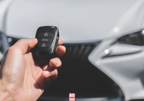 Co trzecie auto z bezkluczykowym systemem nadal można ukraść w kilka sekund. ADAC sprawdzłio aż 850 aut