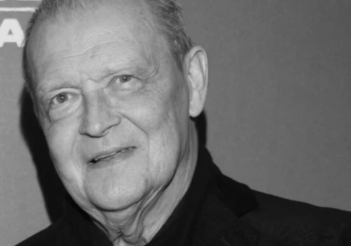 Z teatru jeździł do szpitala. Wyszło na jaw ws. choroby Frycza
