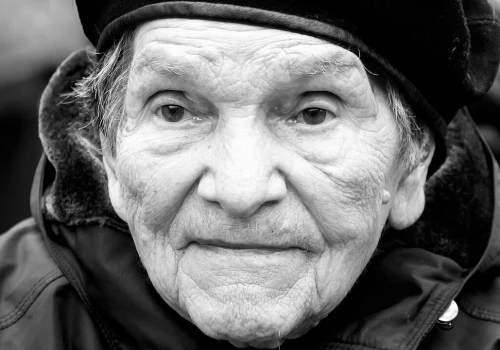 Nie żyje Wanda Traczyk-Stawska. Bohaterka, łączniczka, inicjatorka Cmentarza Powstańców i Izby Pamięci
