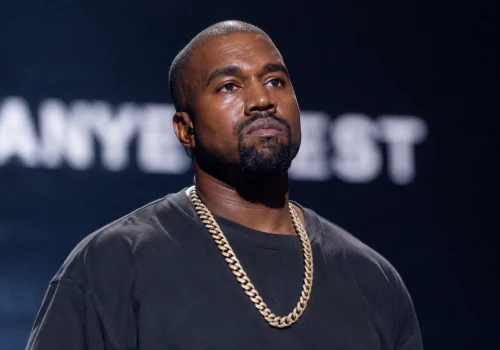 Europa odwoływała jego koncerty, Rosja otwiera drzwi. Wiemy, co jeszcze planuje Kanye West