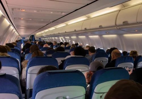 Pasażerowie dostaną wafelek zamiast kanapki. Także na trasach z Polski