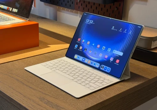 Recenzja Huawei MatePad Pro Max. Czy warto kupić flagowego tableta z HarmonyOS?