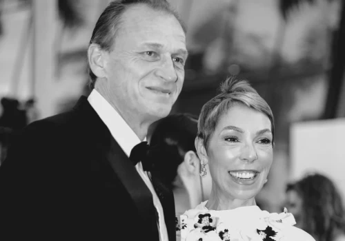 Nie żyje legendarny reżyser filmowy i jego żona. Tragiczny wypadek w drodze na wakacje