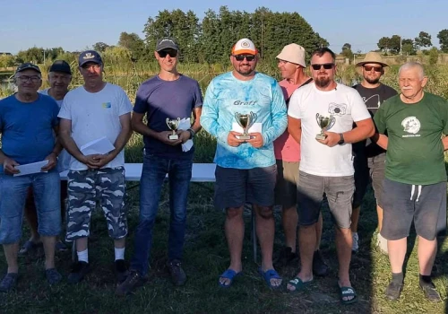 „Pogoda upalna, jednak rybom i wędkarzom to nie przeszkadzało”
