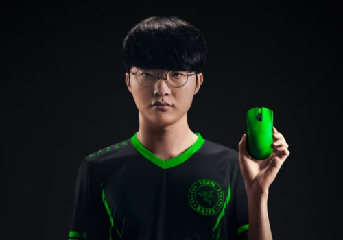 Razer Viper V4 Pro Esports Green Edition już w sprzedaży! Kultowy gryzoń w nowej odsłonie!