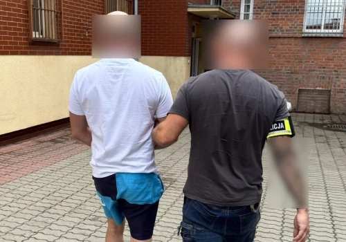 Legnica. Agresor bez powodu zaatakował seniora przy ulicy Wrocławskiej