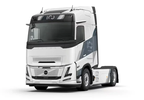 Limitowane FH na 100-lecie marki Volvo: oklejenie i ciekawe wykończenie wnętrza
