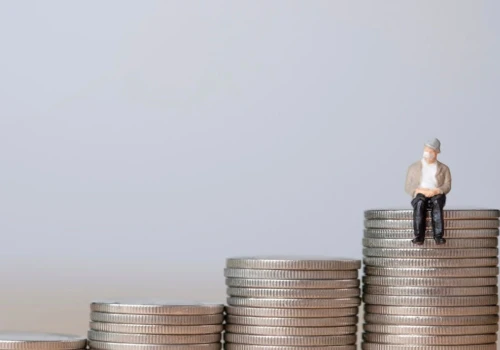 Emerytura 4000 zł poza zasięgiem większości pracujących, pokazuje kalkulator ZUS